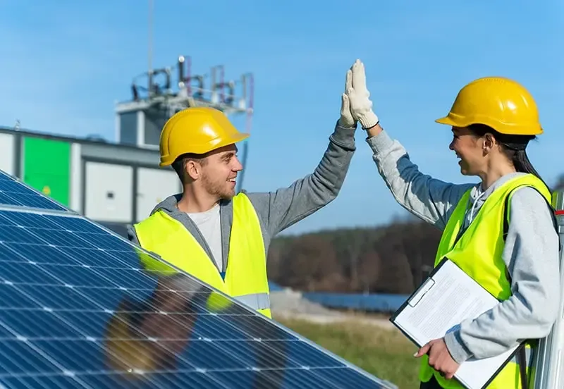 Top Benefits of Switching to Solar Power in 2026